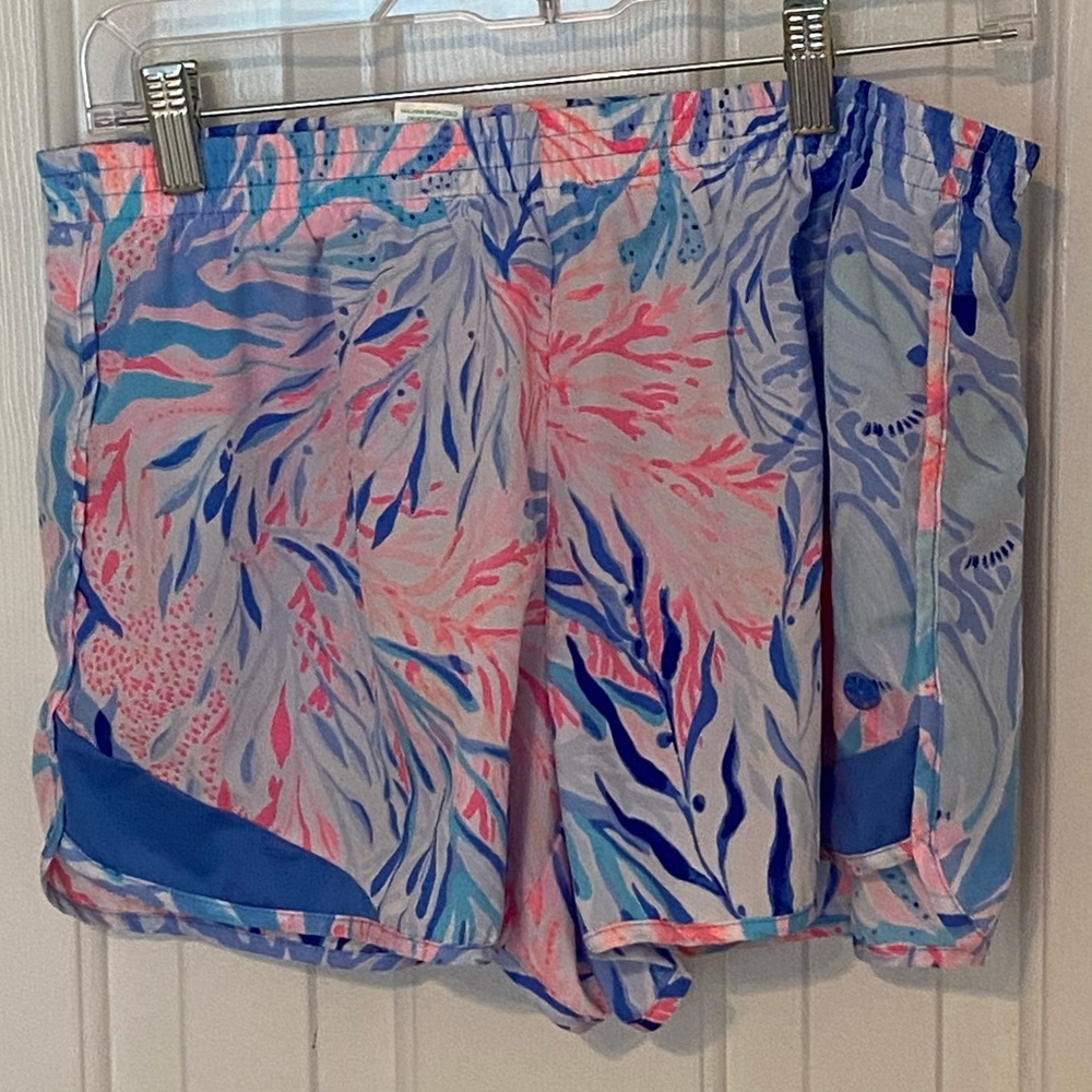 Lilly Pulitzer Luxletic 4" Ocean Trail Short (New)